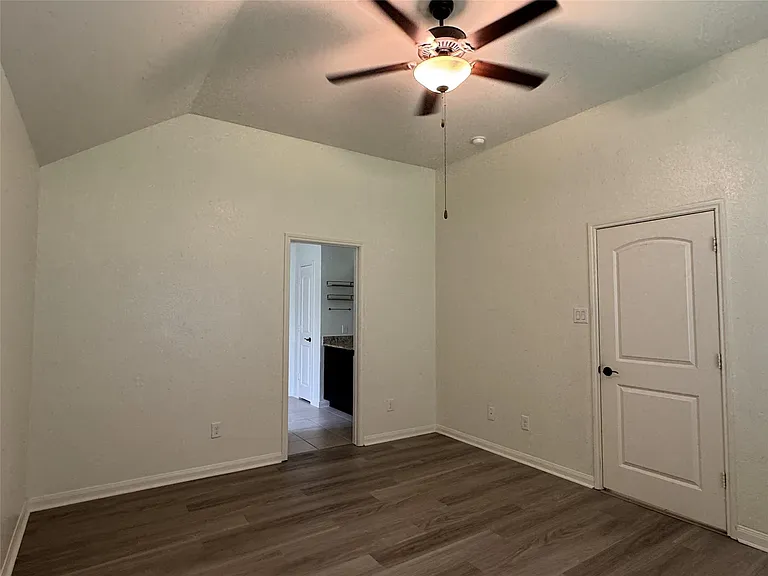 21326 Echo Manor Dr — Photo 26