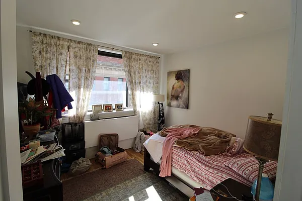 Rented by Mossanen Group | media 31