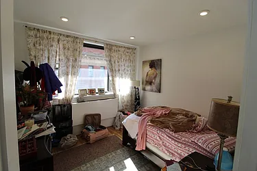 Rented by Mossanen Group