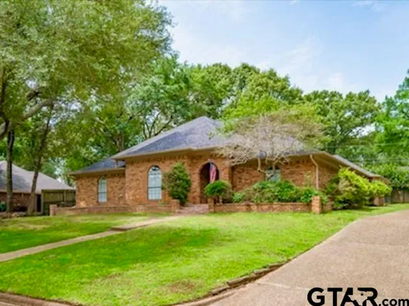 1104 Hillside Dr, Athens, TX 75751