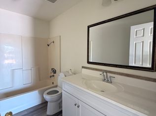 2008 Larcus Ave, Bakersfield, CA 93307
