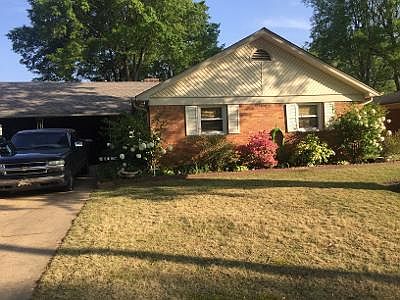 2nd image of 614 Arlington Dr
