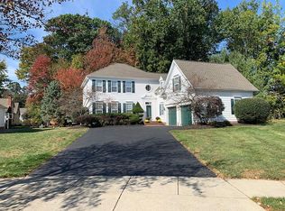 7099 Addington Rd, New Albany, OH 43054