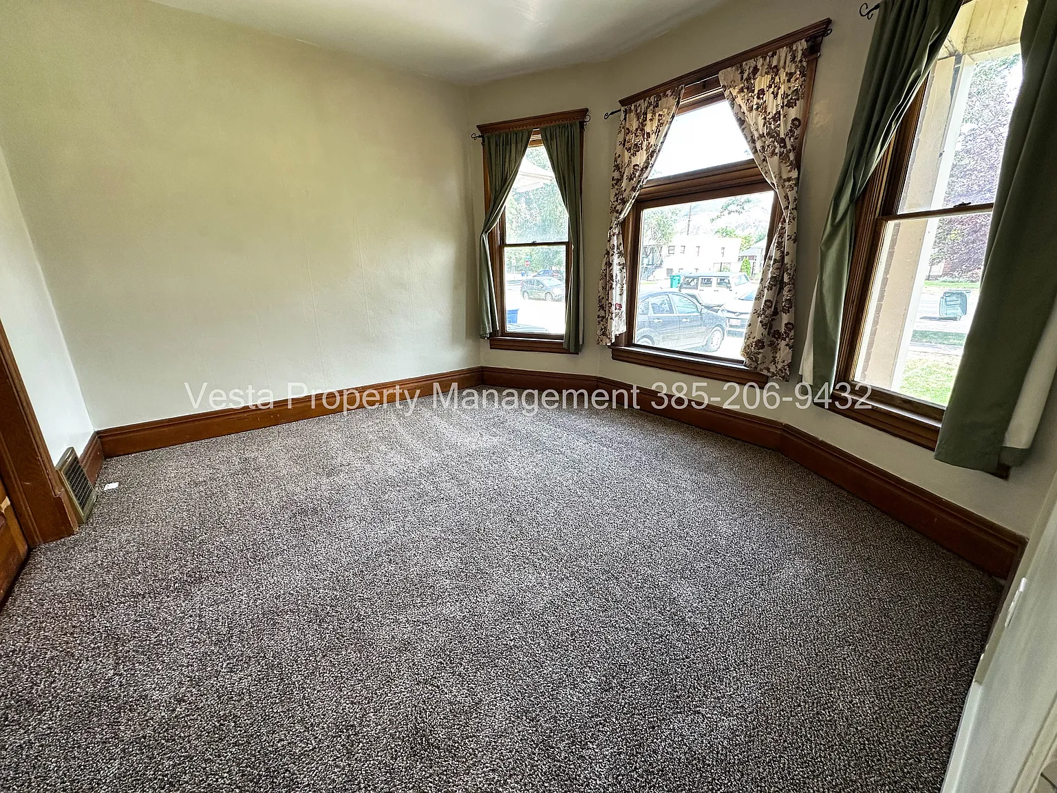 2 bed, 1276 sqft, $1,275 — Photo 2