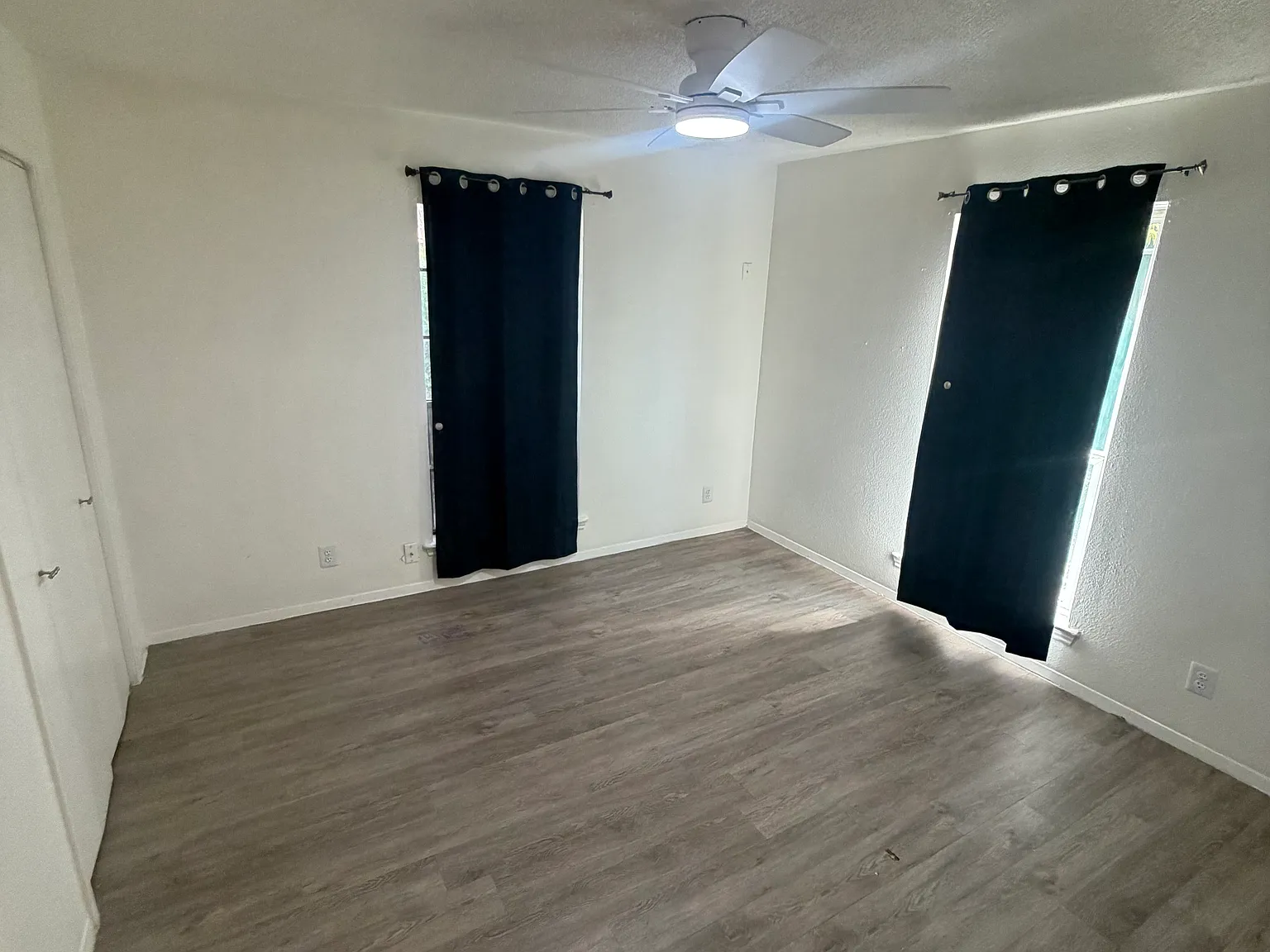 324 S San Eduardo Ave — Photo 4