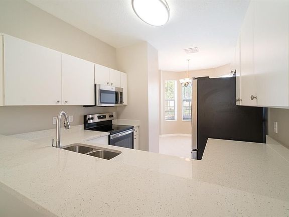 4th image of 1196 S Beach Cir