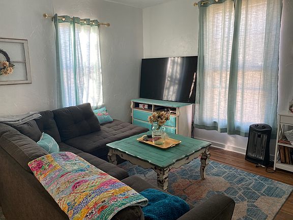 2nd image of 507 Noble Dr #7 & 6