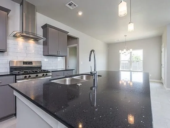 10608 Glover River Dr — Photo 13
