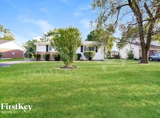 2629 75th St, Woodridge, IL 60517