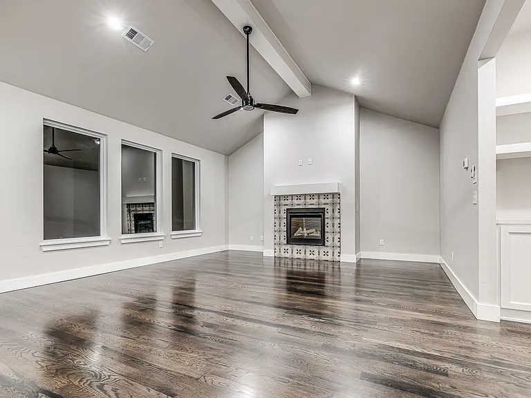 8225 Jenny Ln — Photo 16