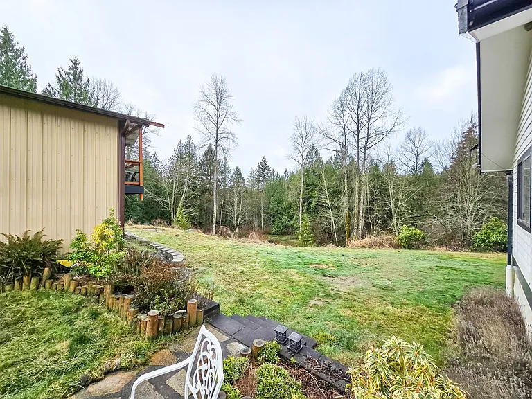 22270 Bulson Rd — Photo 16