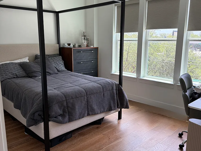 Master Room, Furnished