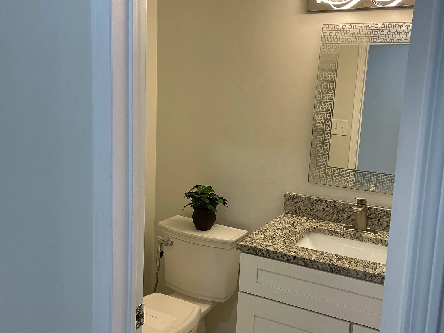 3 bed, $3,000 — Photo 4
