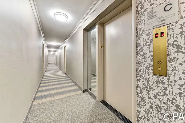 Sold by Benjamin Realty Since 1980 | media 3