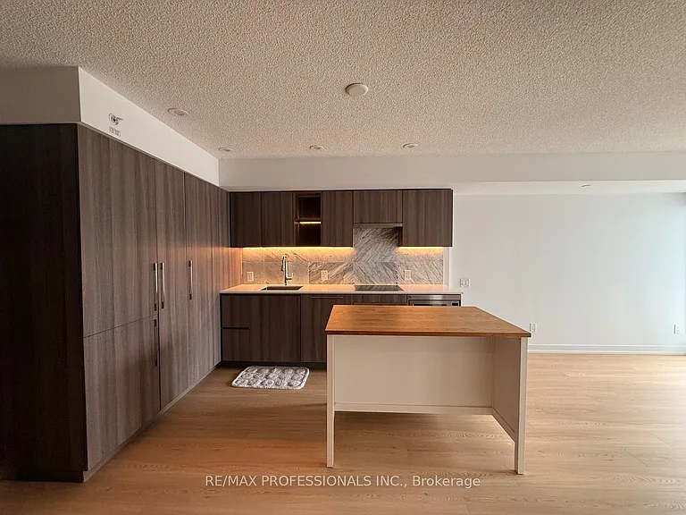 19 Bathurst St #1708 — Photo 2