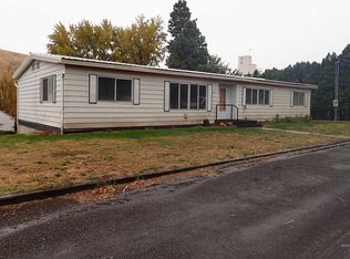 2202 State St, Pomeroy, WA 99347