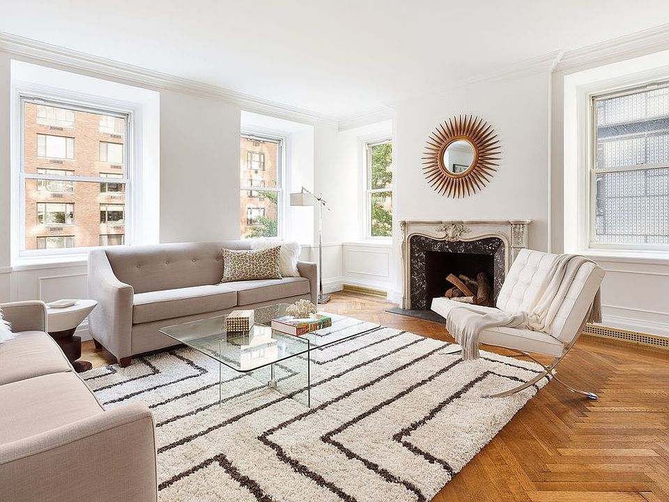 2nd image of 447 E 57th St #6W