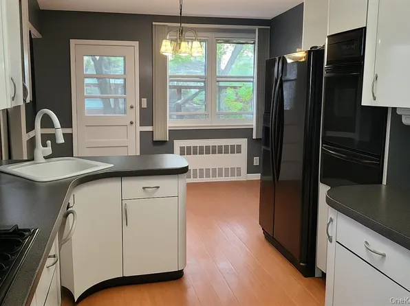 1258 East 56th Street image 2 of 2