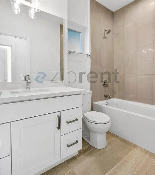10213 40th Ave SW #C — Photo 25