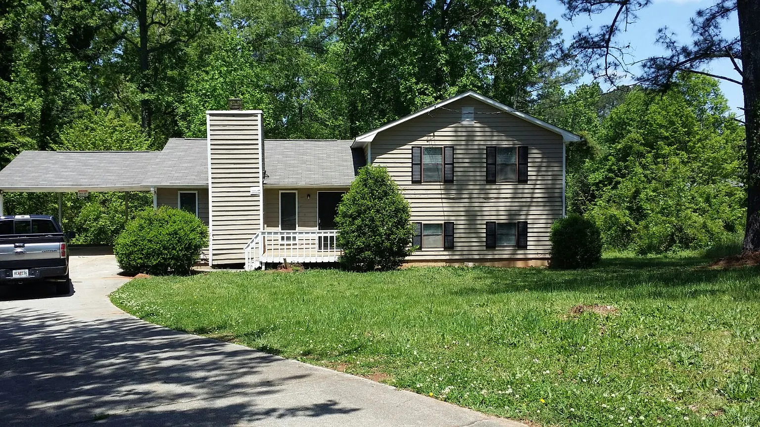 3583 Bedford Ct photo 1