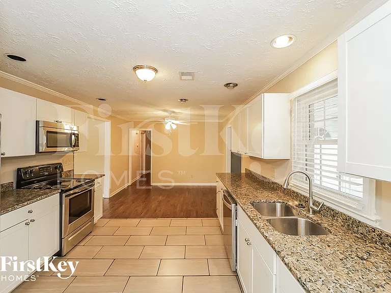 1300 Anderson Mill Rd — Photo 7