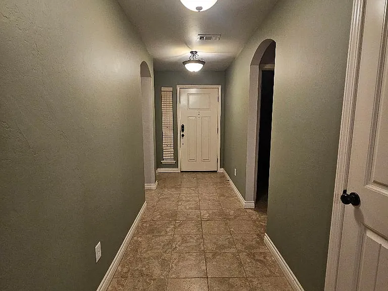 2732 Lerkim Ln — Photo 4