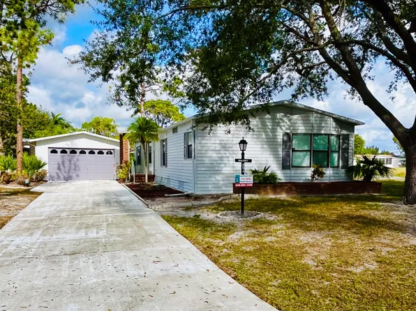 19474 Sun Air Ct #59-J, North Fort Myers, FL 33903