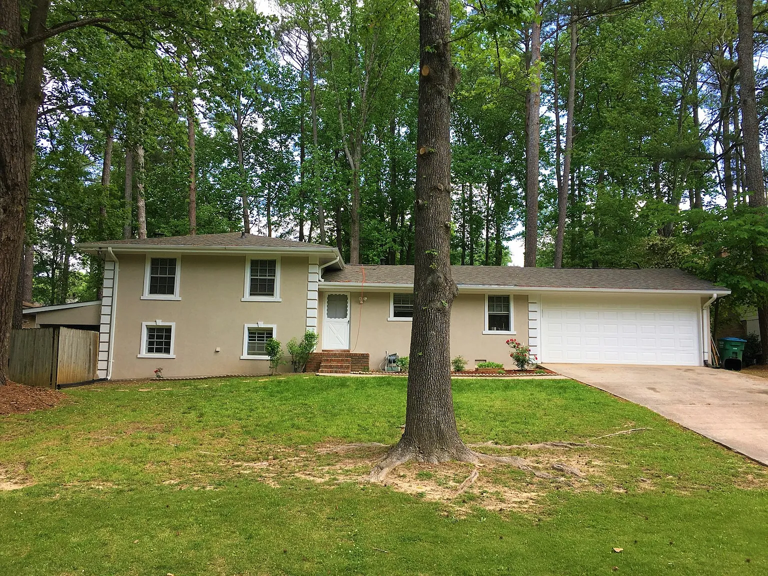 1584 Greenwood Drive Northwest — Photo 1