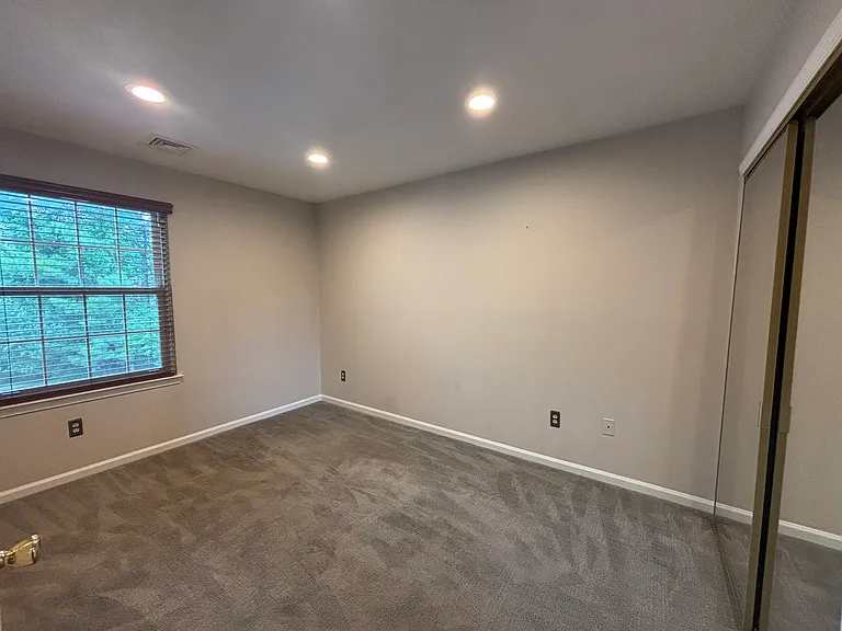 1 Quail Brook Ct — Photo 7