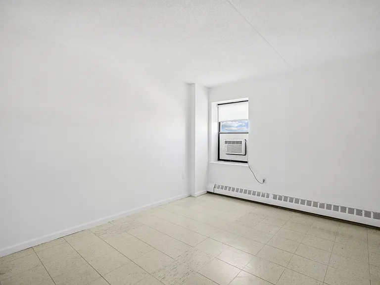 146 Beach 24 St #402 — Photo 6