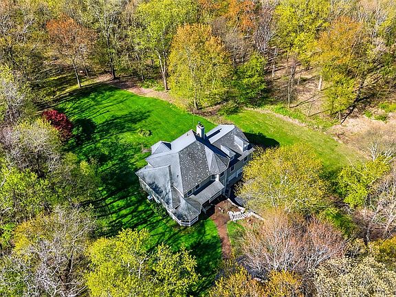 3rd image of 17 Skyview Lane