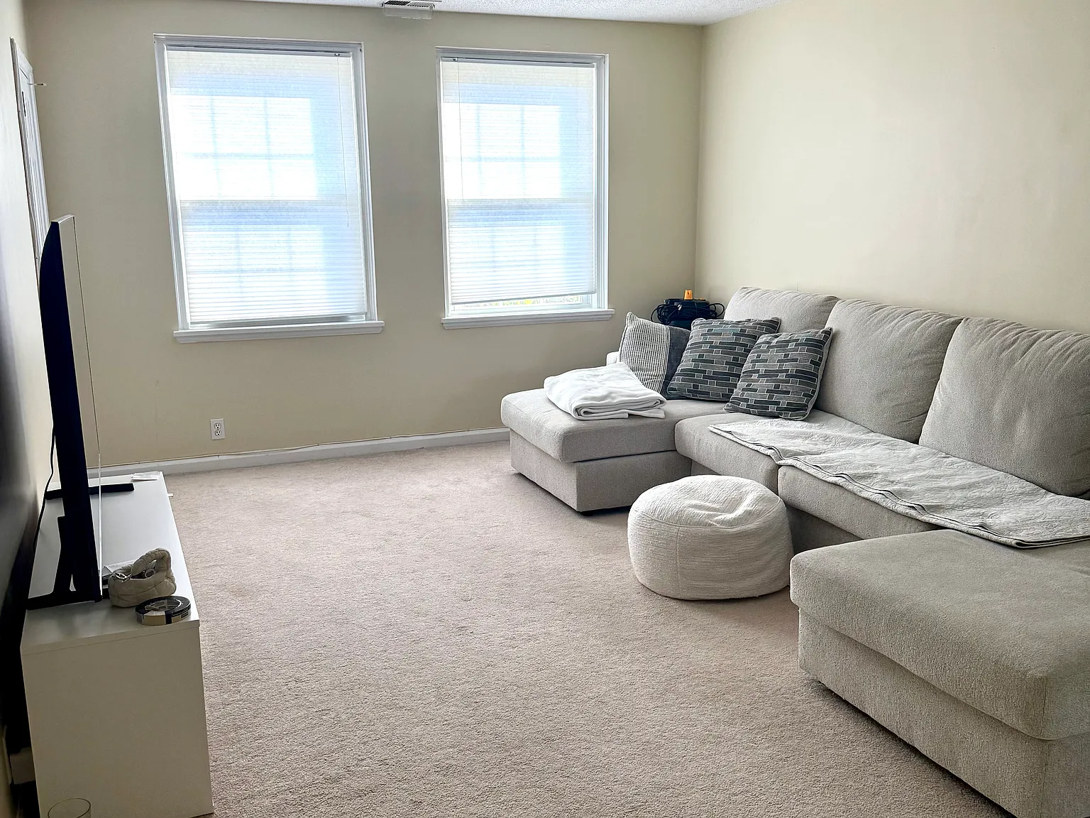 1 bed, 711 sqft, $2,090 — Photo 3
