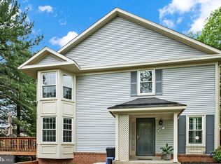8748 Ravenglass Way, Gaithersburg, MD 20886