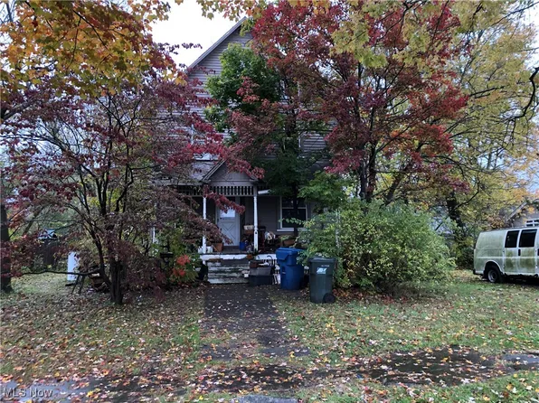 123 Dickson St, Wellington, OH 44090