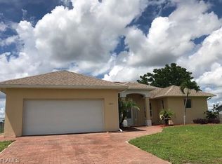 327 NE 20th St, Cape Coral, FL 33909