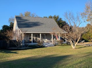 100 Mallard Dr, Hampstead, NC 28443