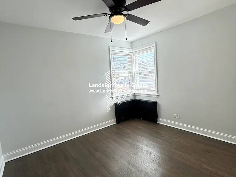 2715 W Berwyn Ave #1 — Photo 14
