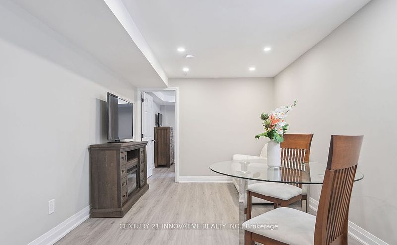 Oakville Townhouse for rent - 2 Bedrooms in Oakville