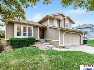 5027 S 164th St, Omaha, NE 68135