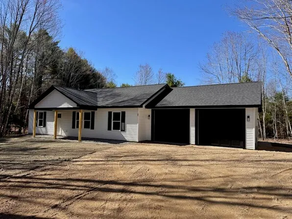 90 Lewis Road, Naples, ME 04055