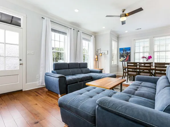 1216 Carondelet St #Id1269941p, New Orleans, LA 70130