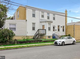201 S 6th St, Darby, PA 19023