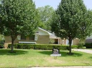 1604 Tyler Ave, Euless, TX 76040