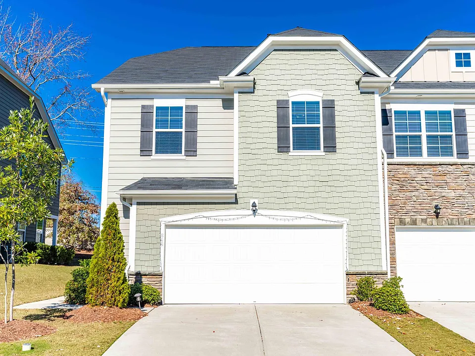 846 New Derby Ln