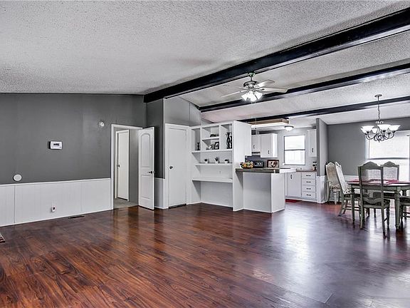 5th image of 1342 Wood Dr