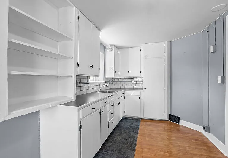 2623 W Maxwell Ave #1 — Photo 7