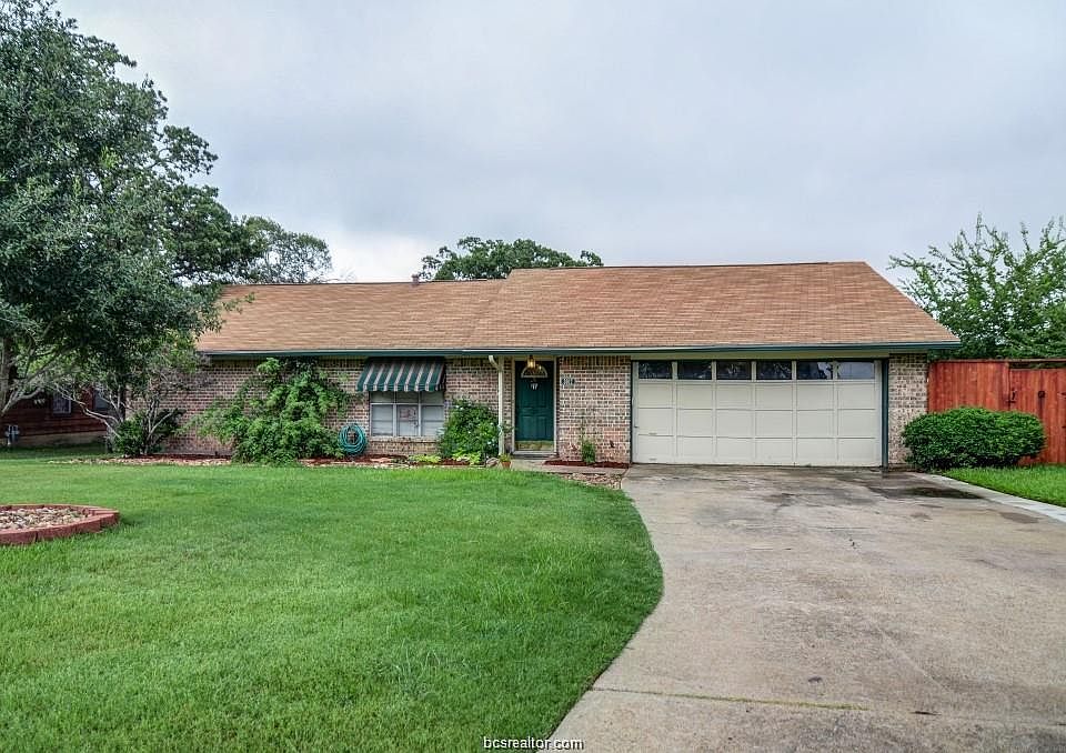 1st image of 3017 Adrienne Dr
