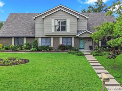 3704 E 67th St S, Tulsa, OK, 74136