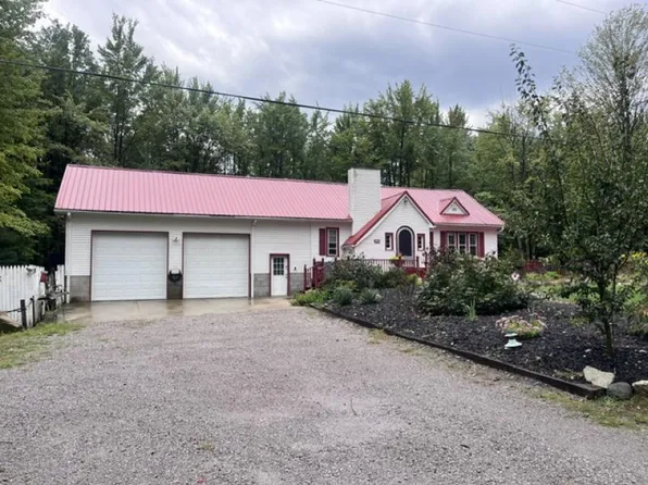 4949 Hanes Rd, Vassar, MI 48768