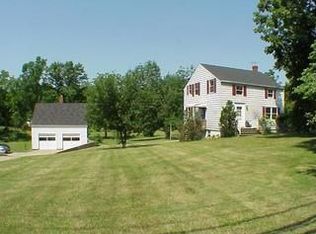 2590 River Rd, Willoughby, OH 44094